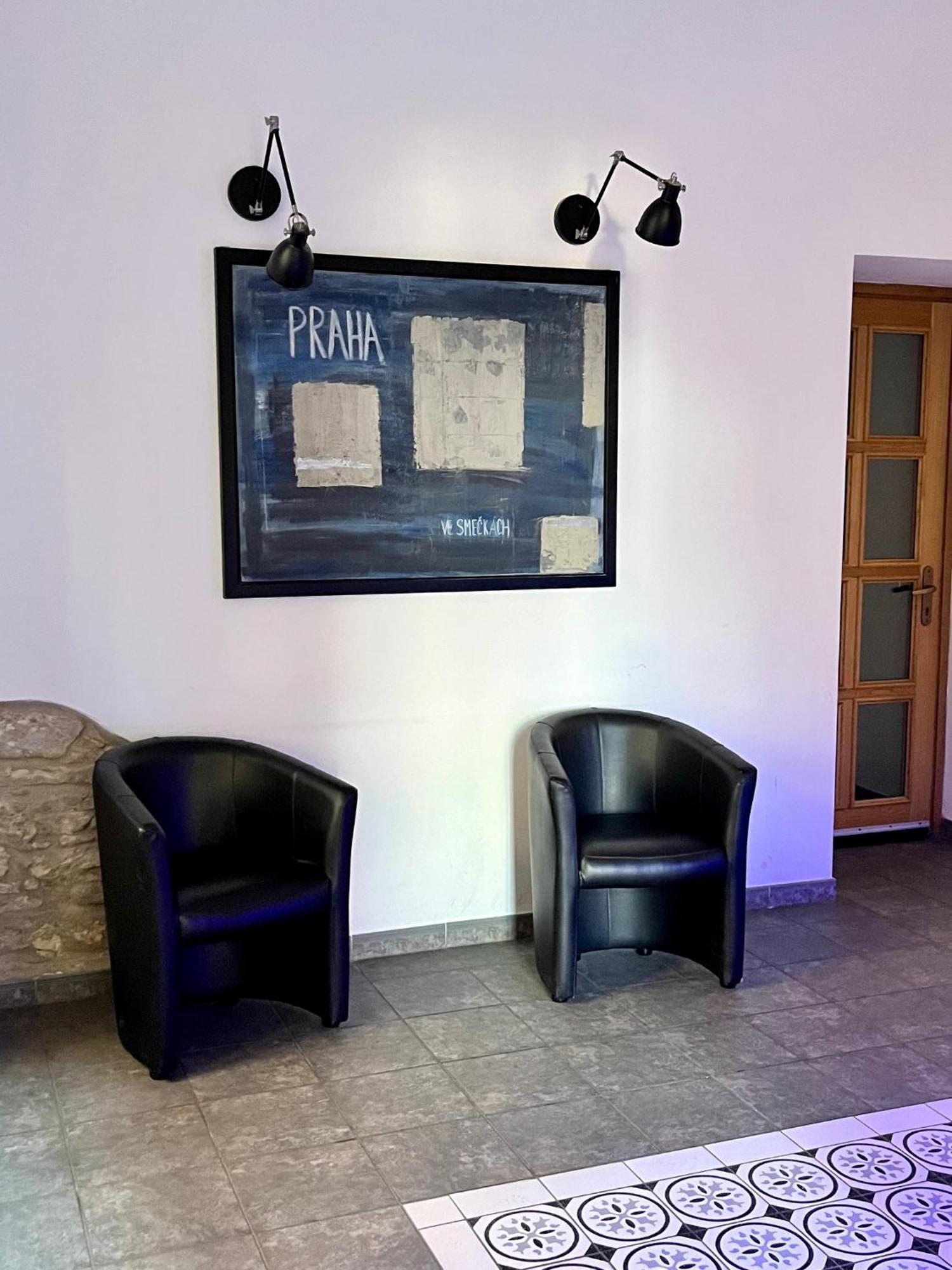 City Centre Apartment With Parking Praga Exterior foto